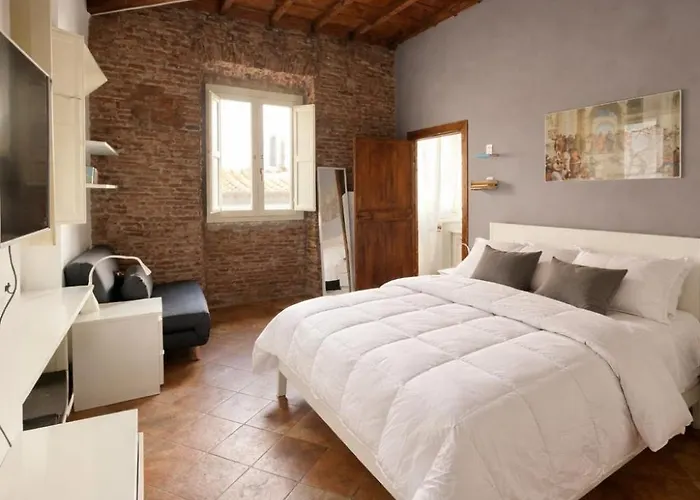 Navona Fox House 2 דירה *